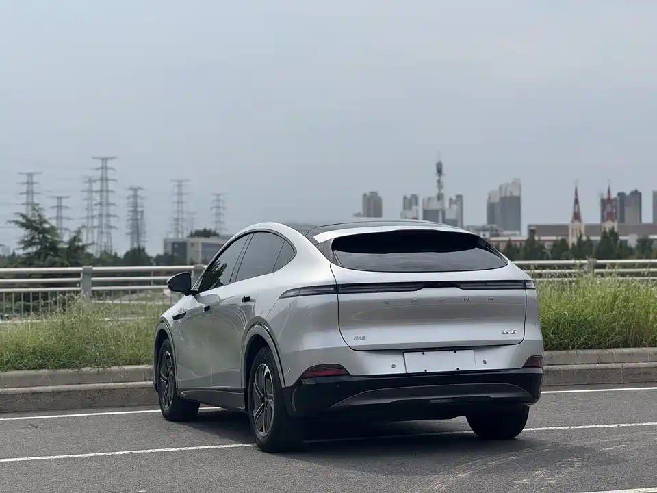 XPENG G6