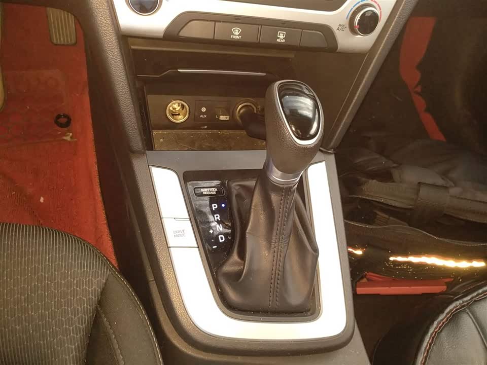 Hyundai Lead