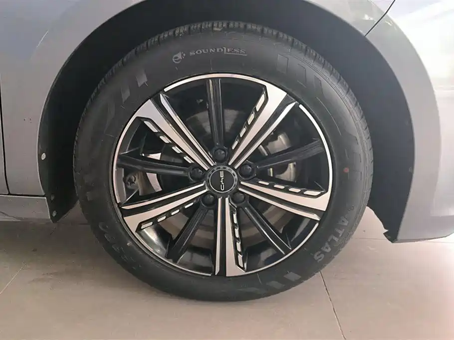 BYD Destroyer 05 BYD Destroyer 05