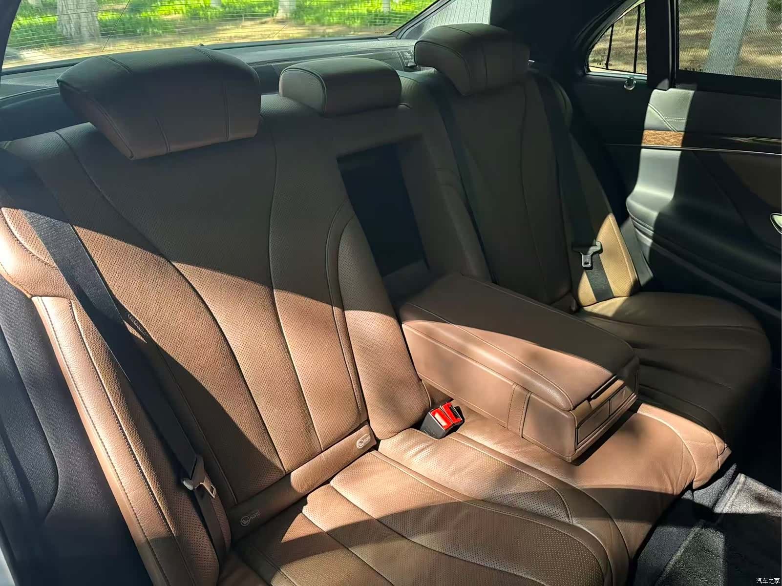 Mercedes-Benz S-Class, 2016 13