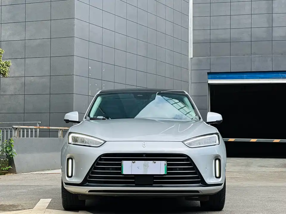 AITO Ask the world M5