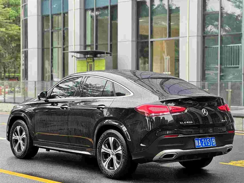 Mercedes-Benz GLE Mercedes-Benz GLE