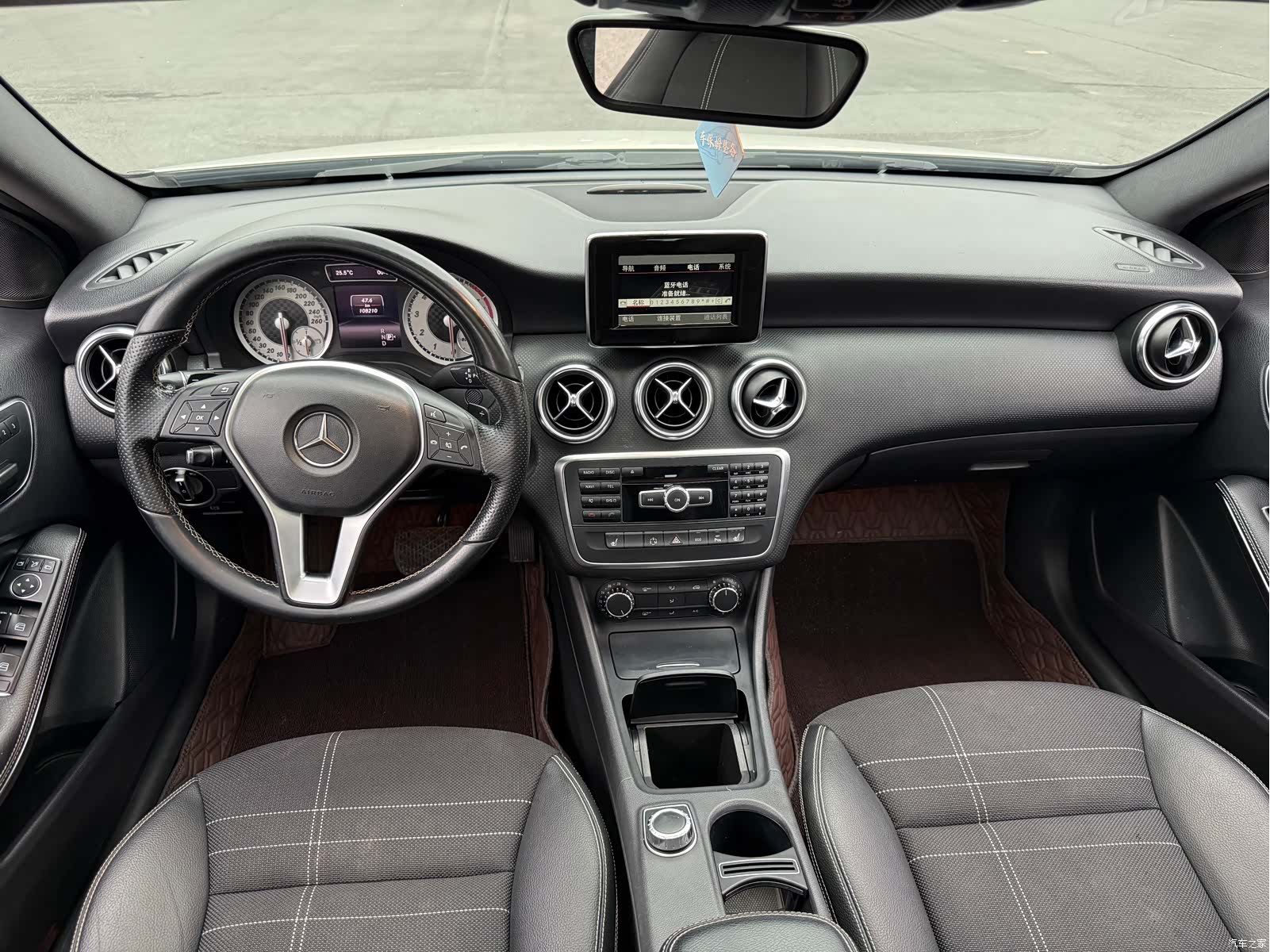 Mercedes-Benz A-Class, 2014 4