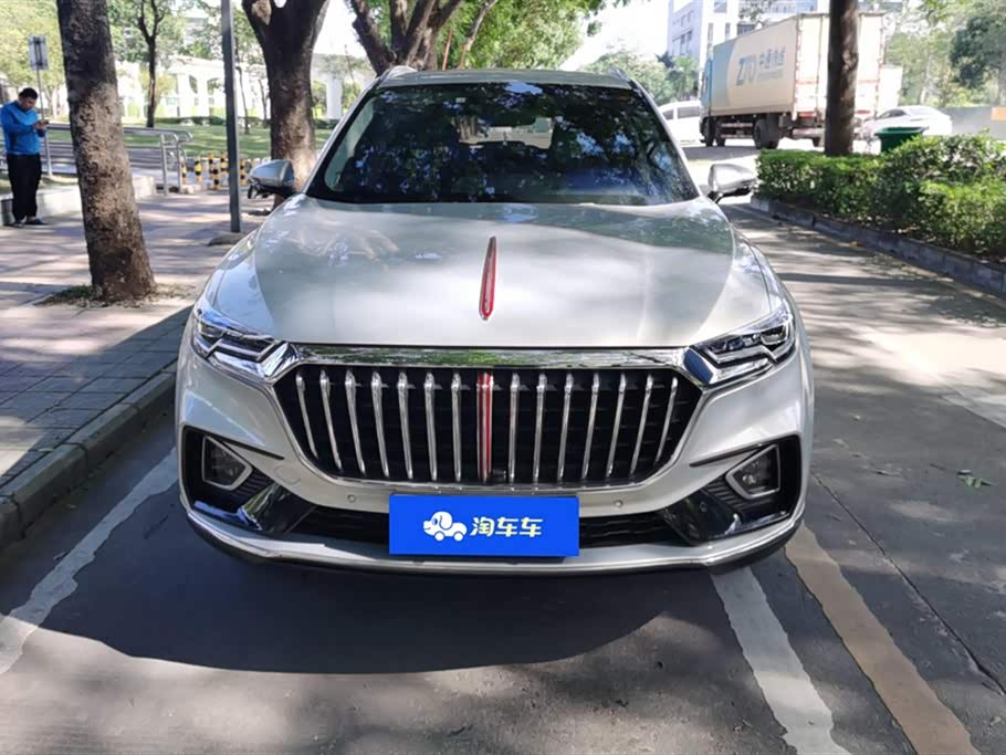 Hongqi HS5