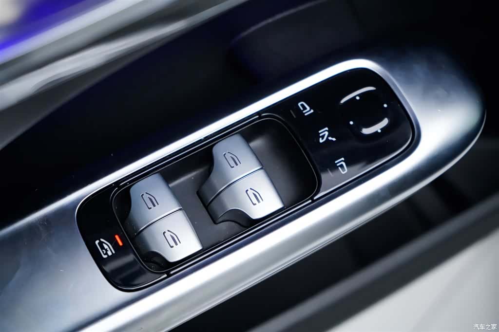 Mercedes-Benz C-Class, 2023 30