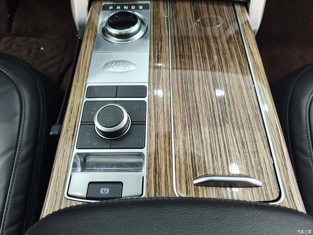 Land Rover Range Rover, 2019 11