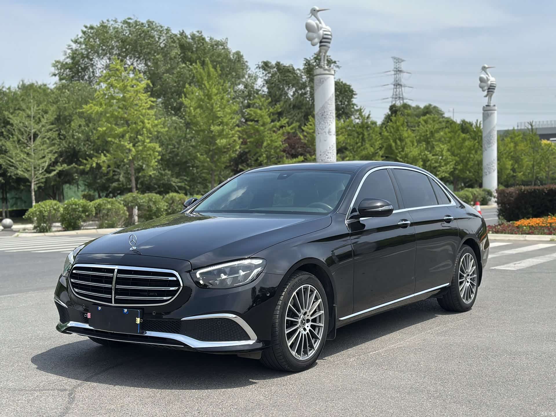 Mercedes-Benz E-Class, 2023 1