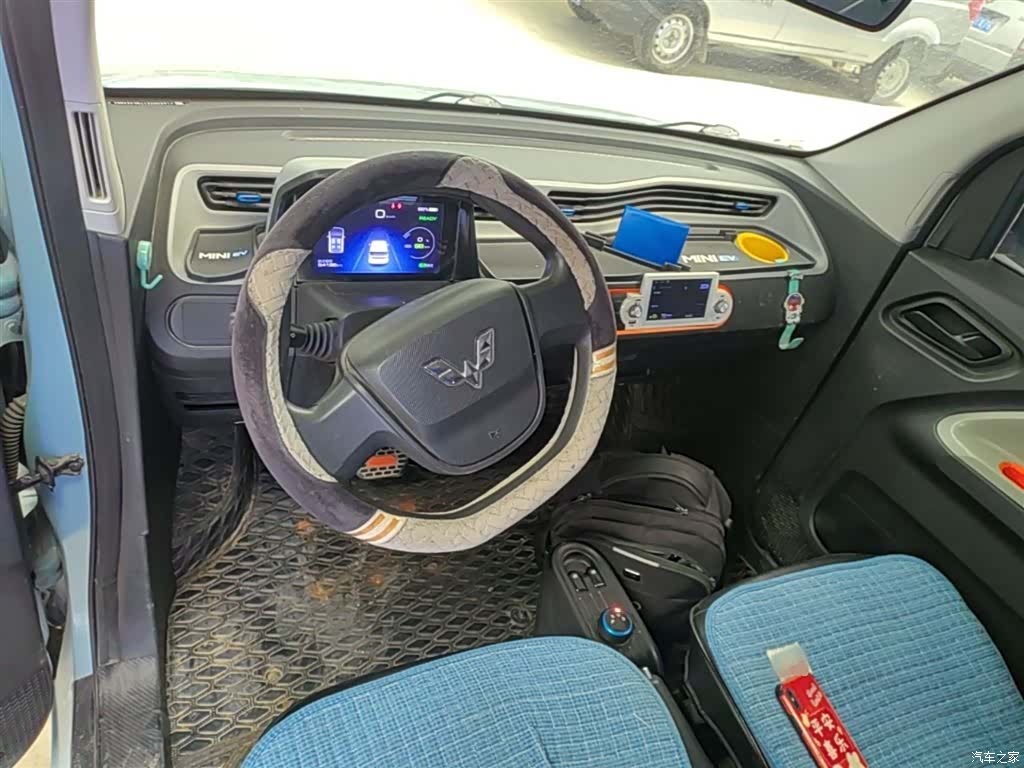 Wuling MINIEV, 2022 10