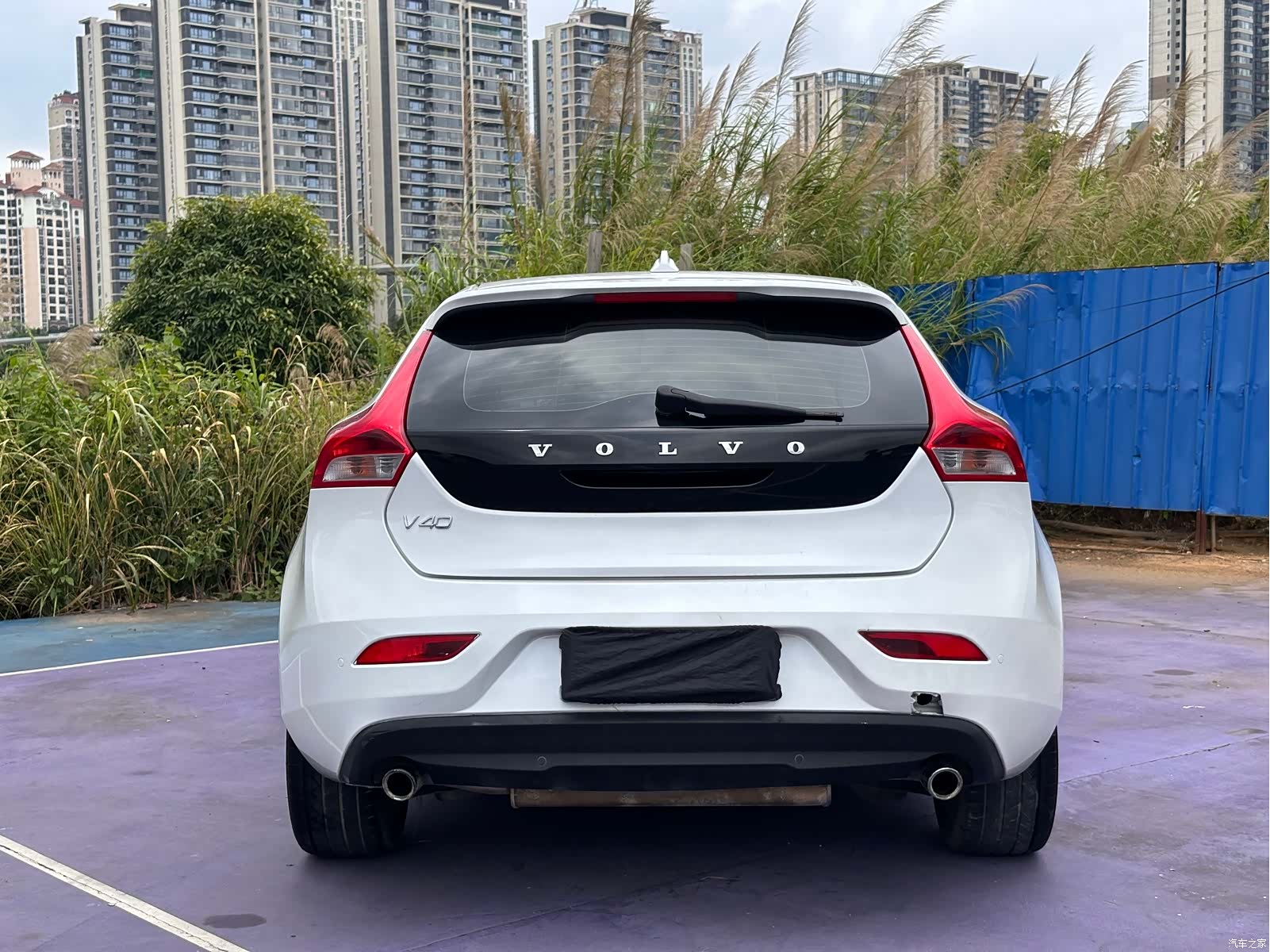 Volvo V40, 2015 все фото