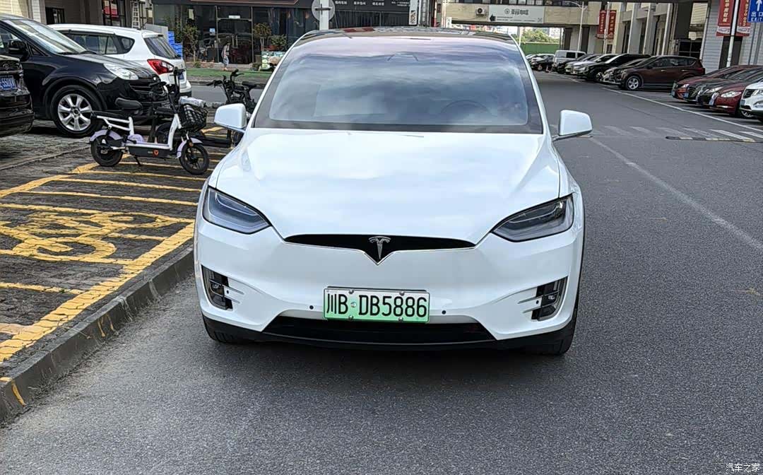 Tesla Model X, 2020 1
