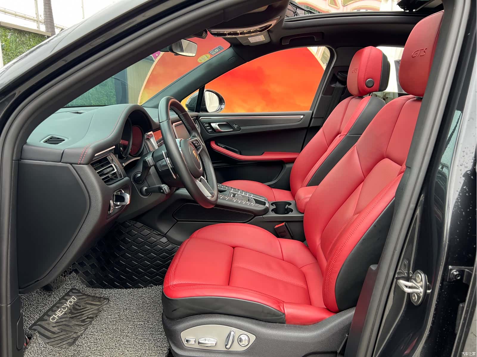 Porsche Macan, 2021 10