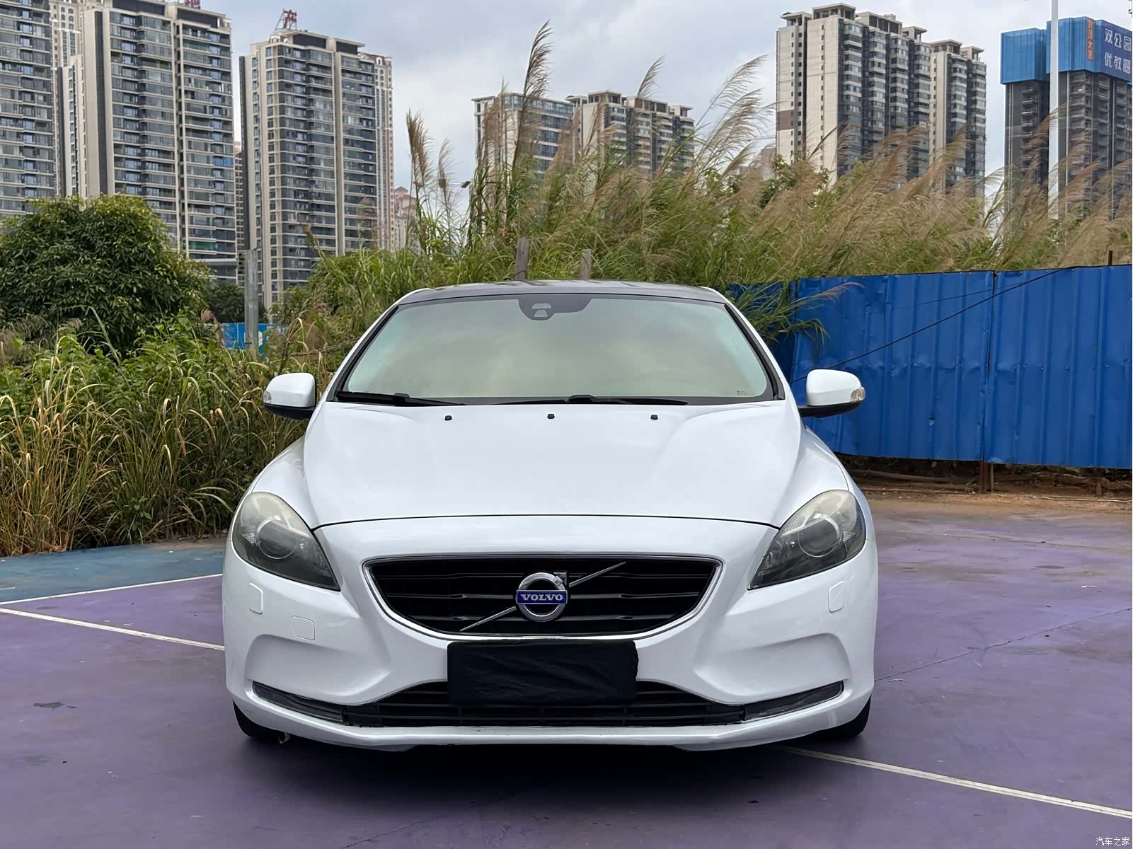 Volvo V40, 2015 2