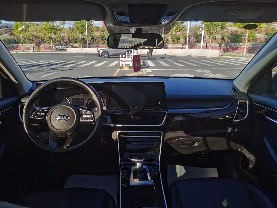Kia KX3 proud run