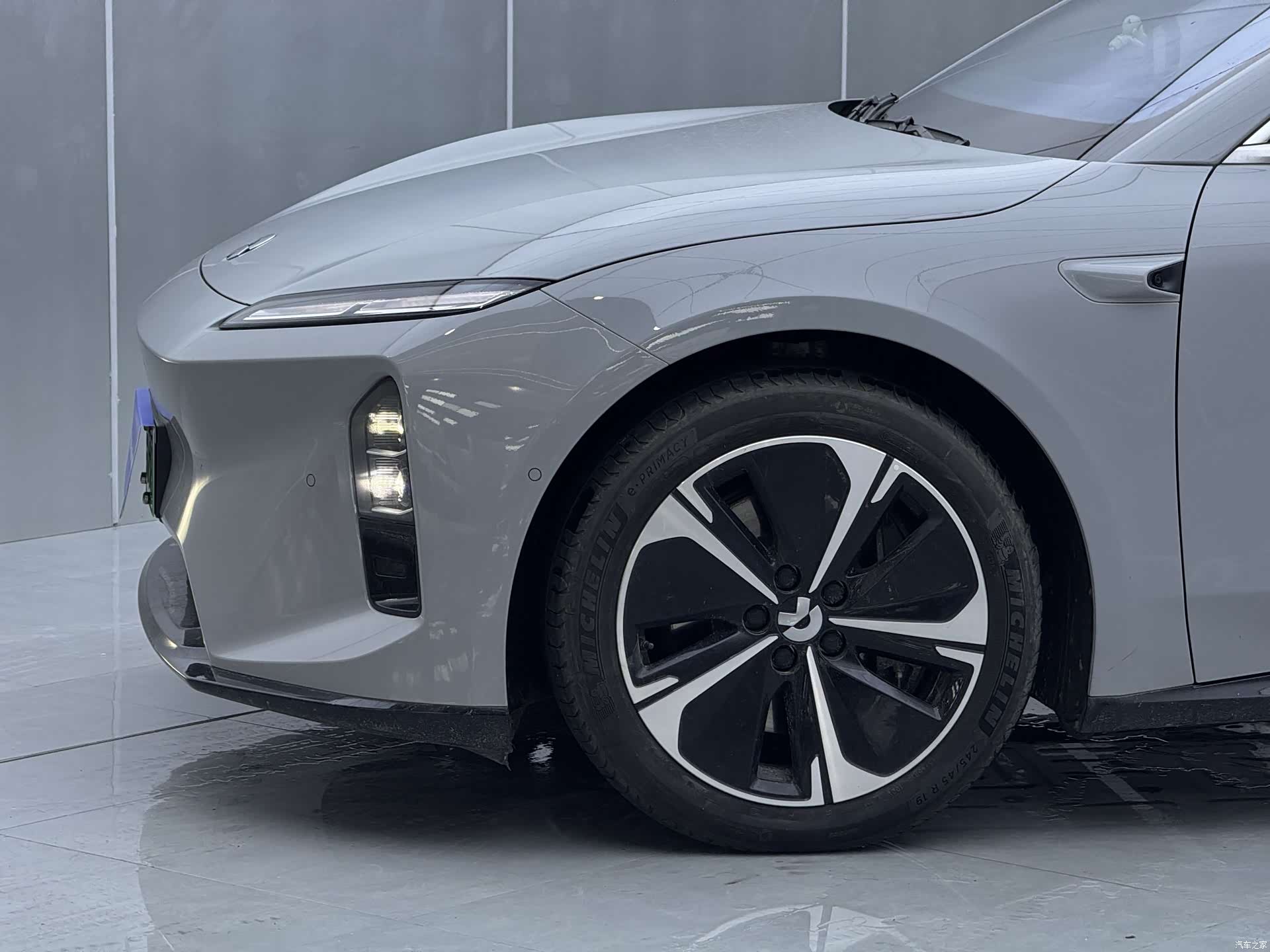 NIO ET5, 2025 все фото