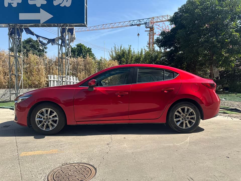 Mazda 3 Angkesaila