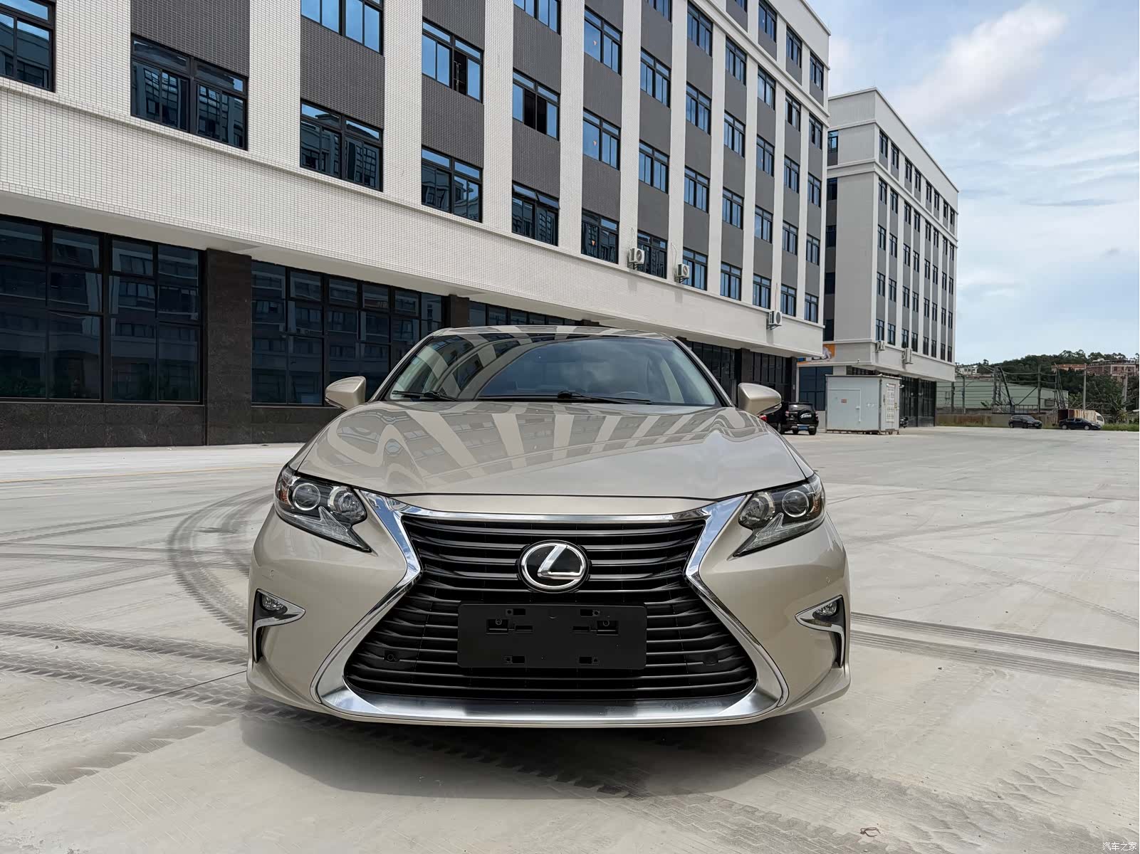 Lexus ES, 2015 2