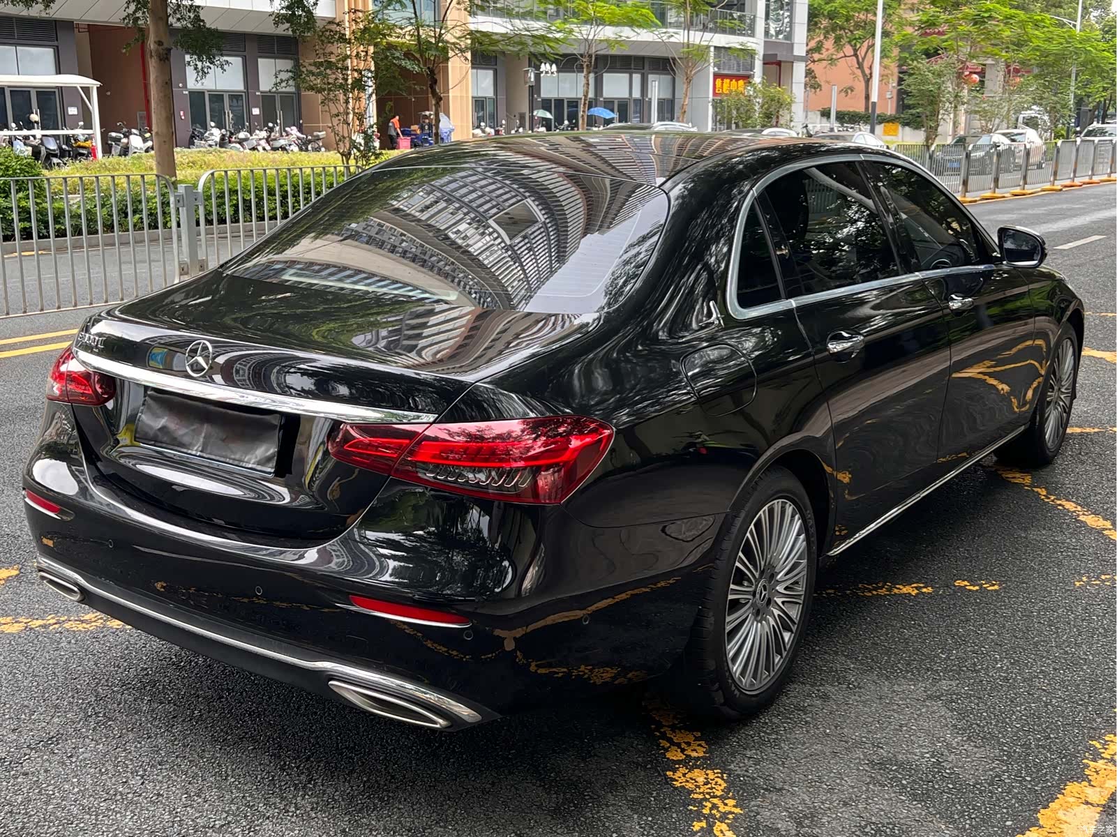 Mercedes-Benz E-Class, 2021 17
