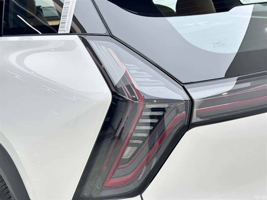Geely Boyue, 2025 20