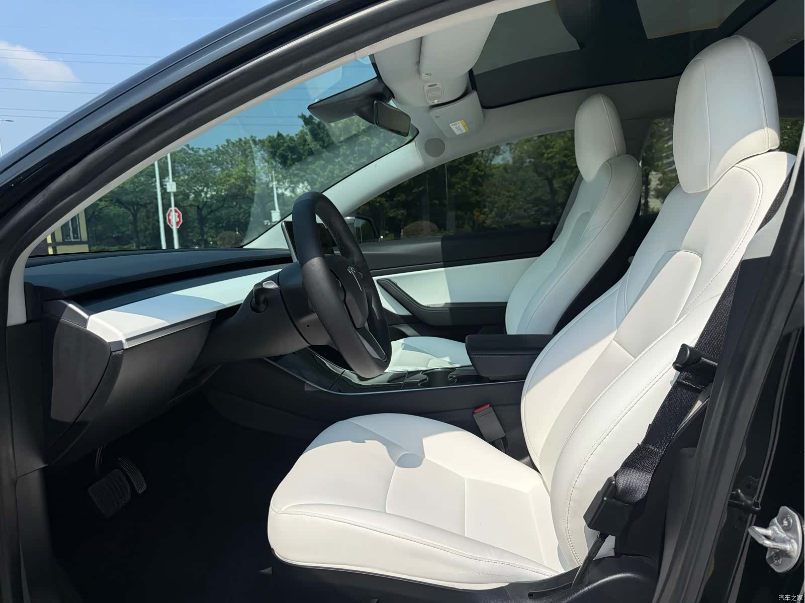 Tesla Model 3, 2019 4