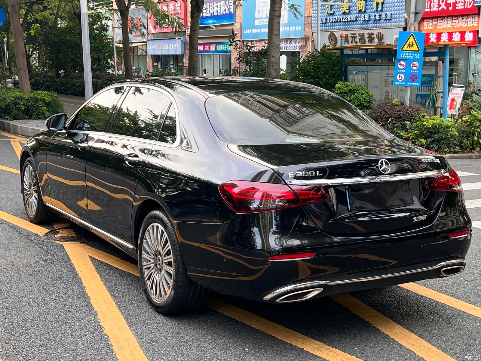 Mercedes-Benz E-Class, 2021 19