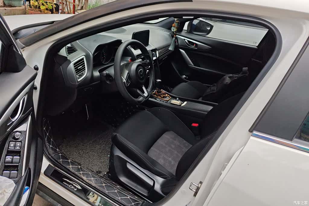 Mazda CX-4, 2018 9