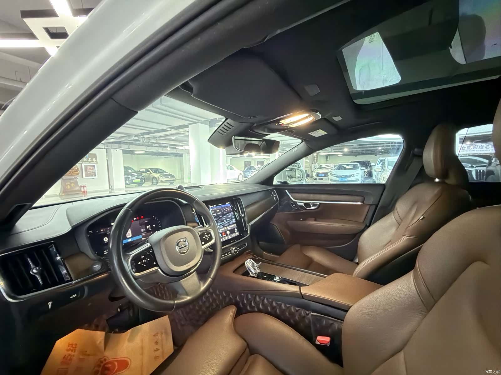 Volvo S90, 2022 8