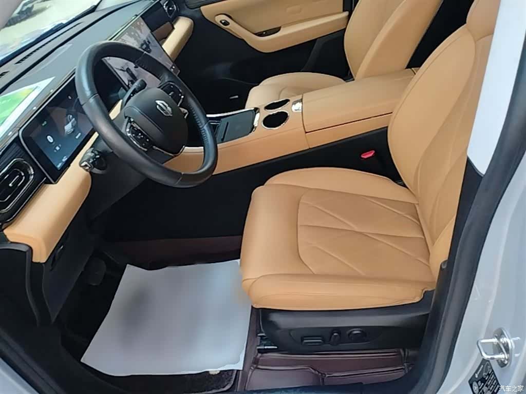 Leapmotor C11, 2025 15
