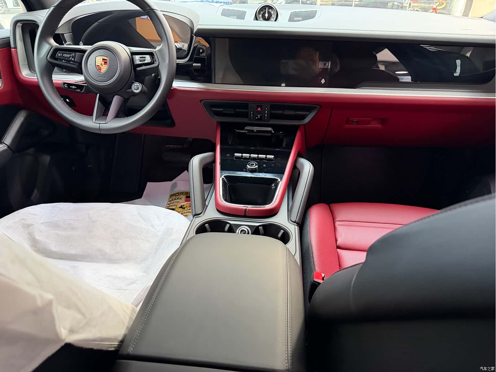 Porsche Cayenne, 2024 11