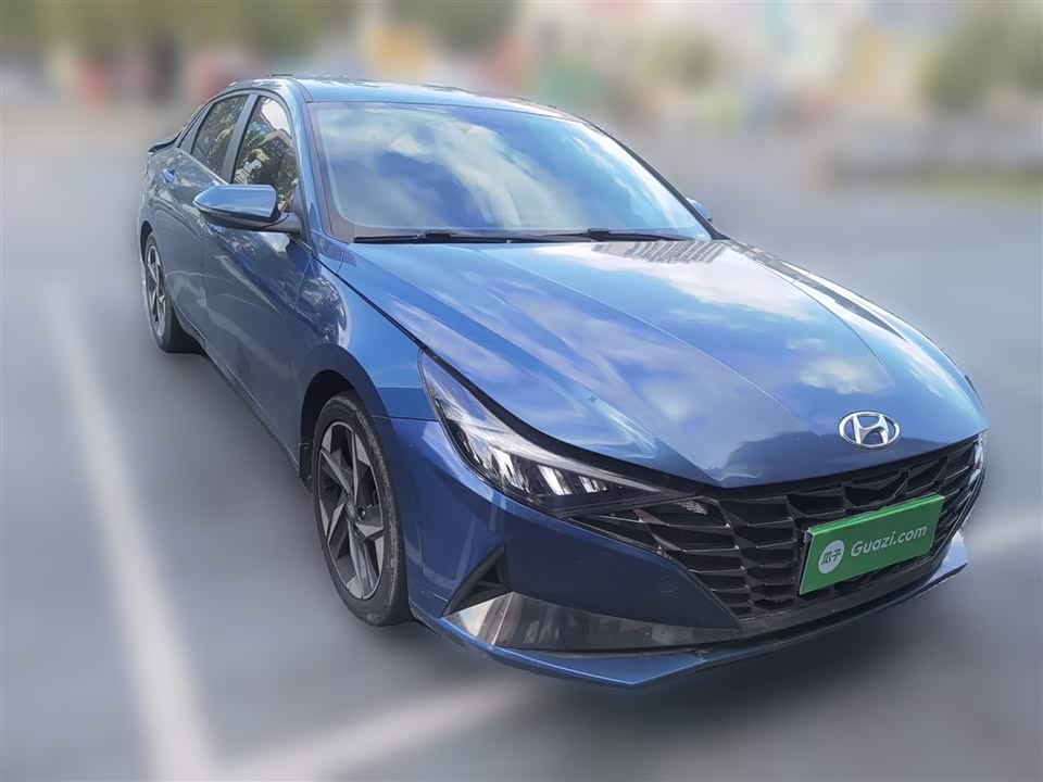 Hyundai Elantra