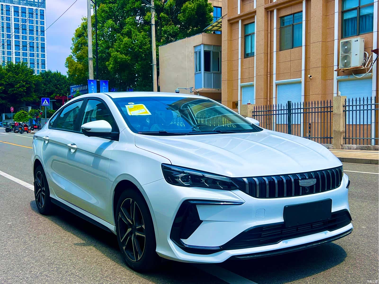 Geely Binray, 2026 3