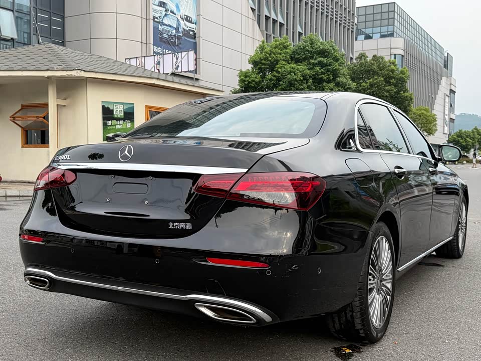 Mercedes-Benz E-class Mercedes-Benz E-class