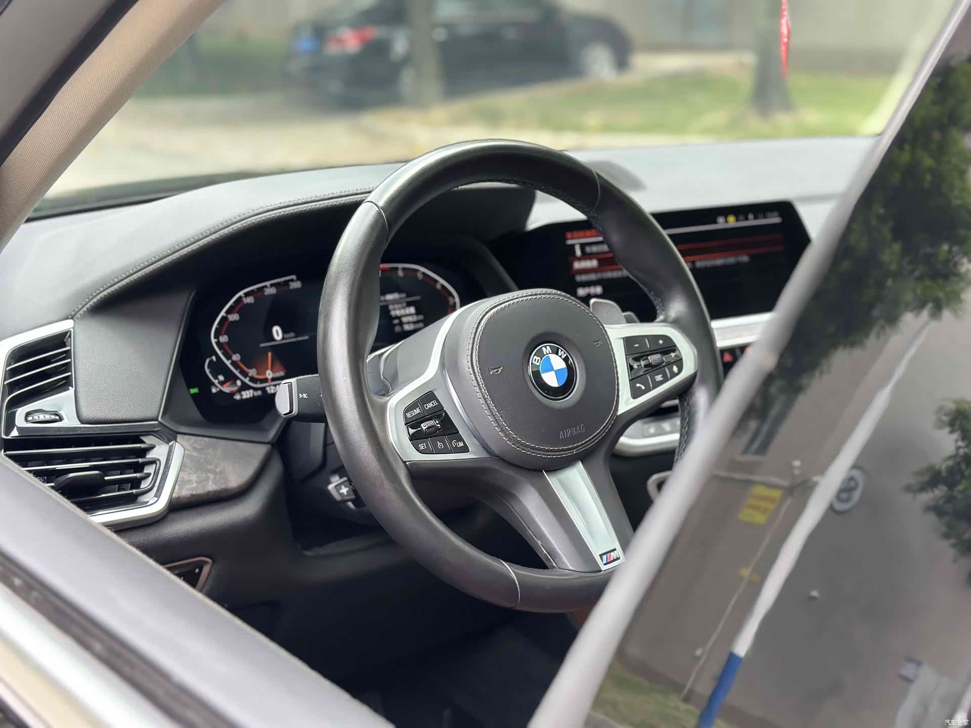 BMW X5, 2022 9