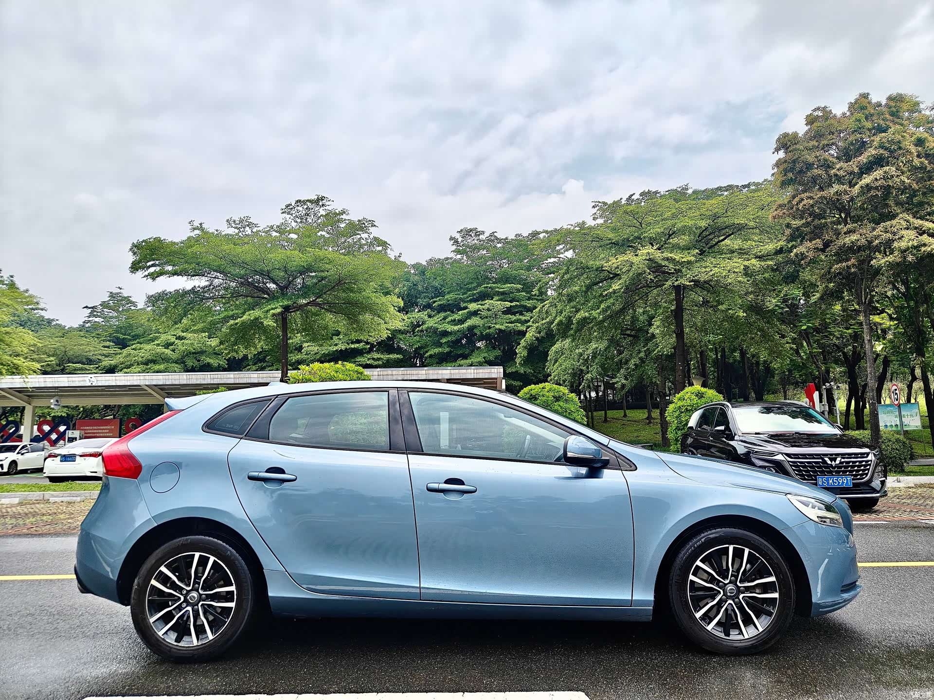 Volvo V40, 2017 8