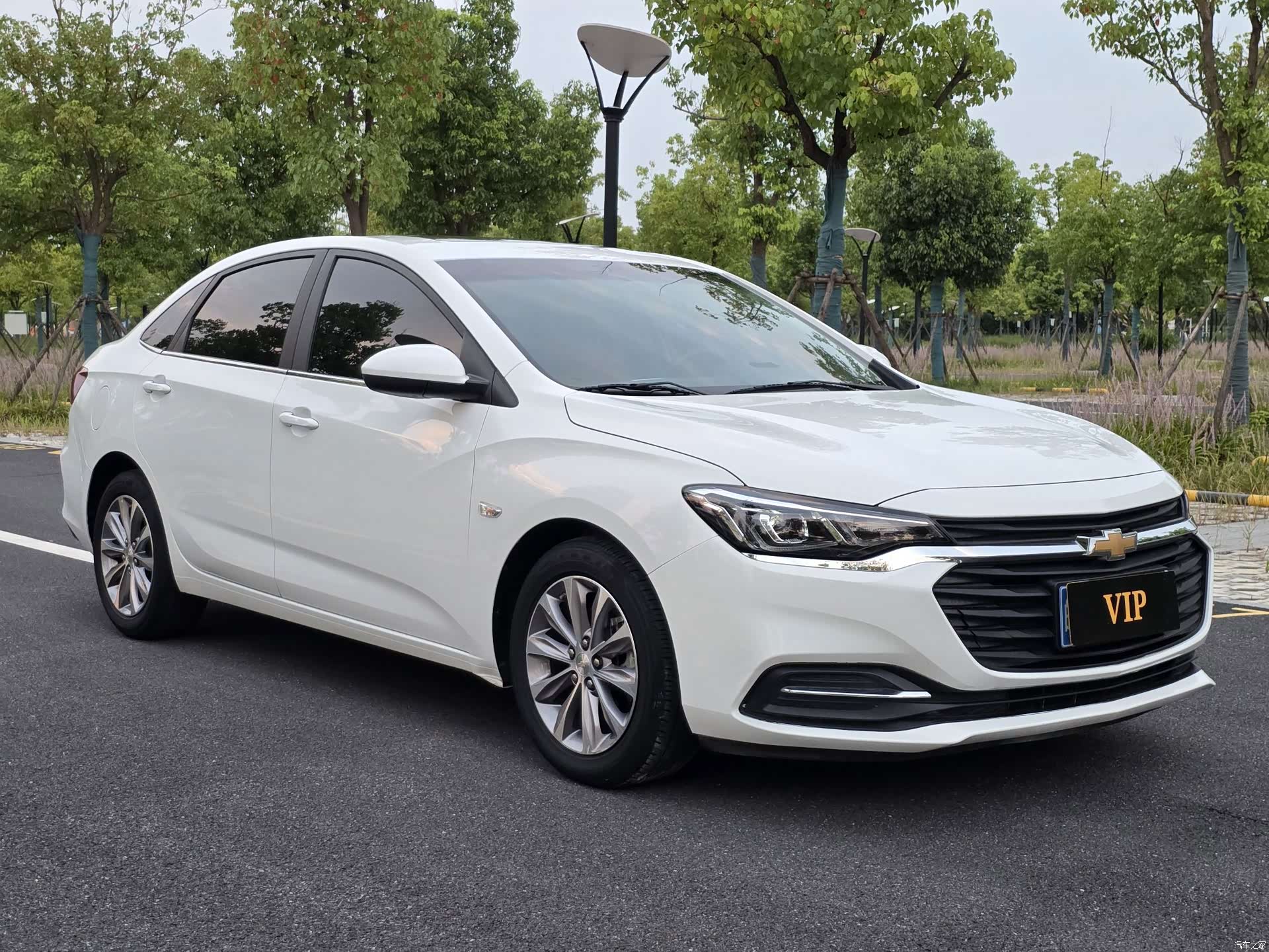 Chevrolet 320, 2022 3
