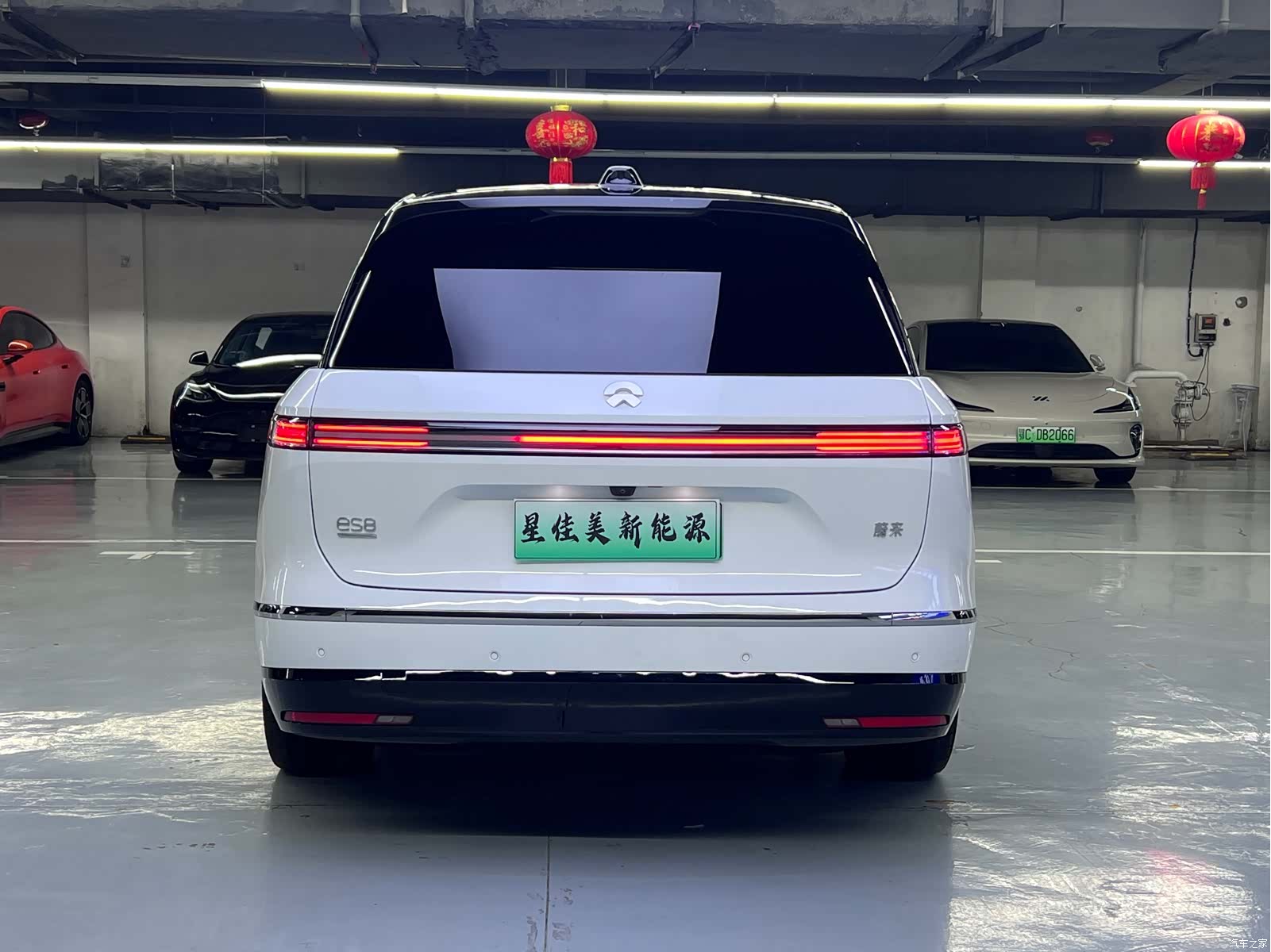 NIO ES8, 2026 12