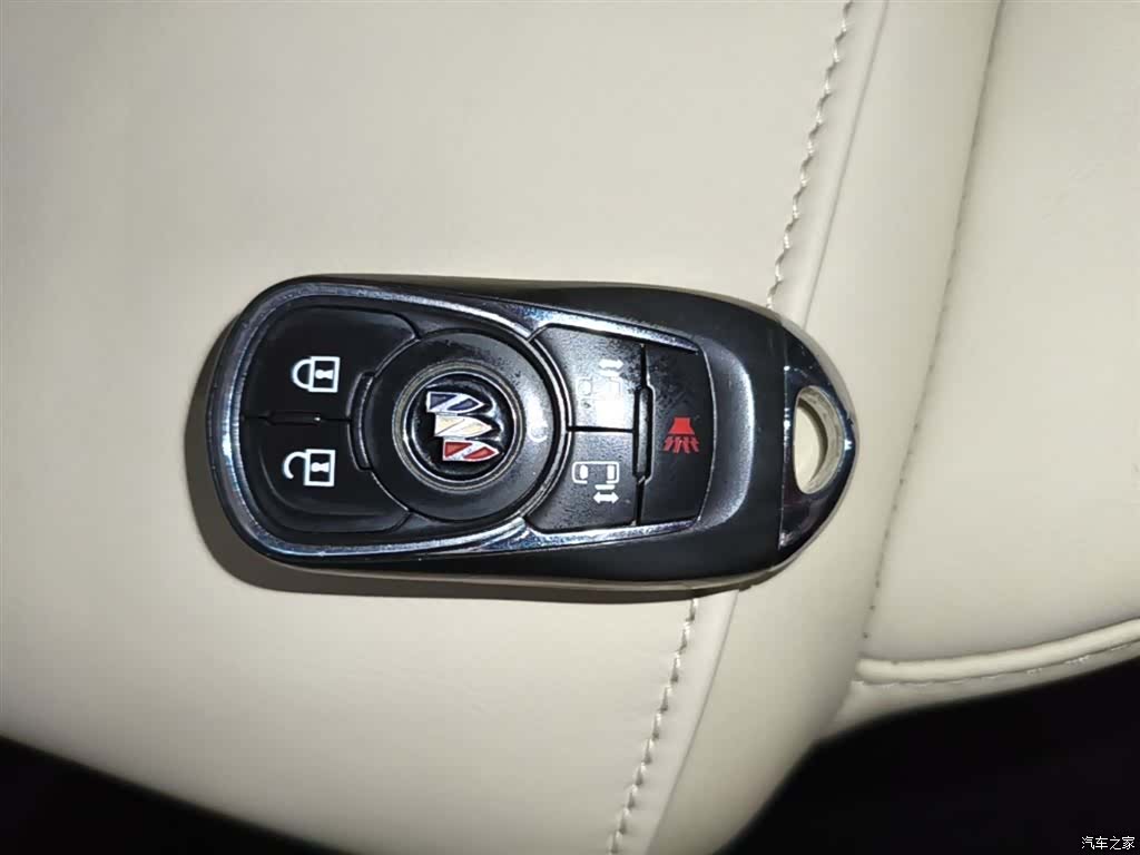 Buick GL8, 2022 9