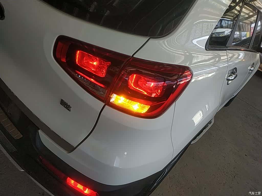 Kia KX3, 2017 8