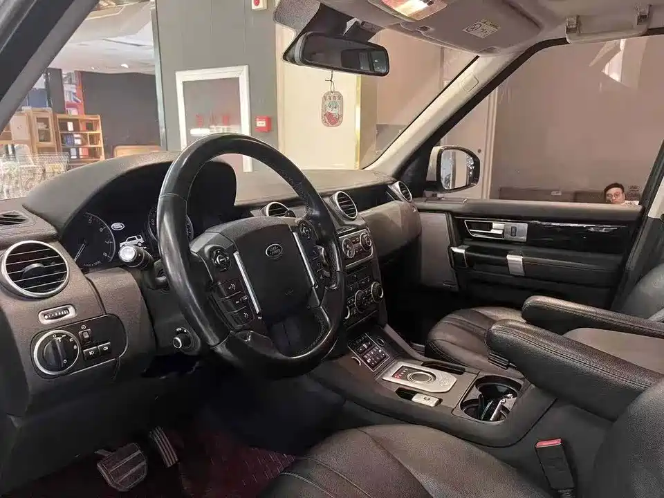 Land Rover discover