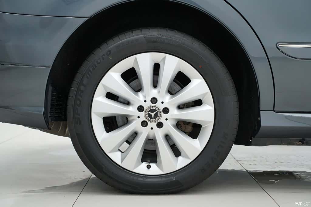 Mercedes-Benz R-Class, 2014 32