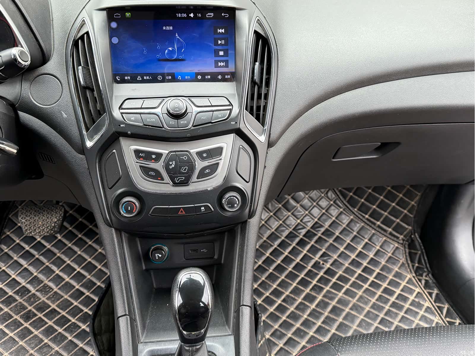 Chery 5, 2018 15