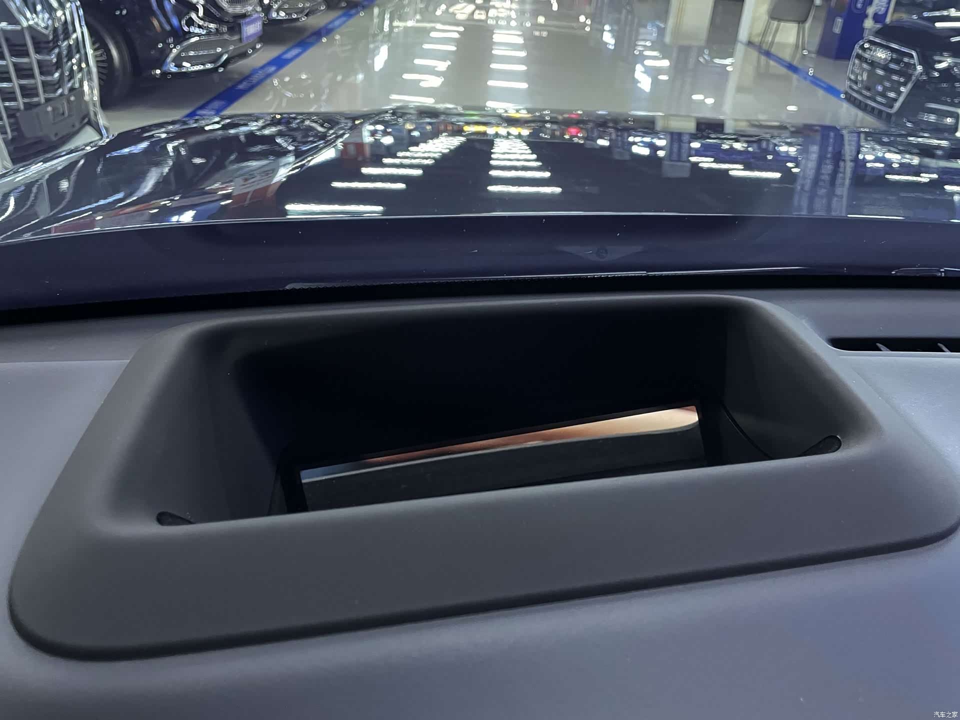 Li Auto L8, 2023 6