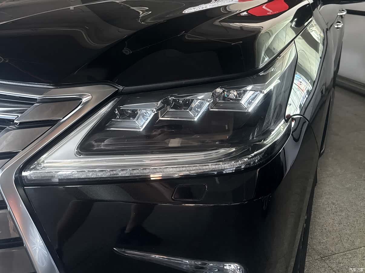Lexus LX, 2017 3