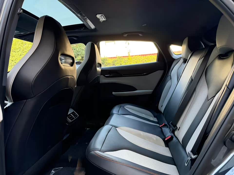 Changan UNI-V Smart iDD