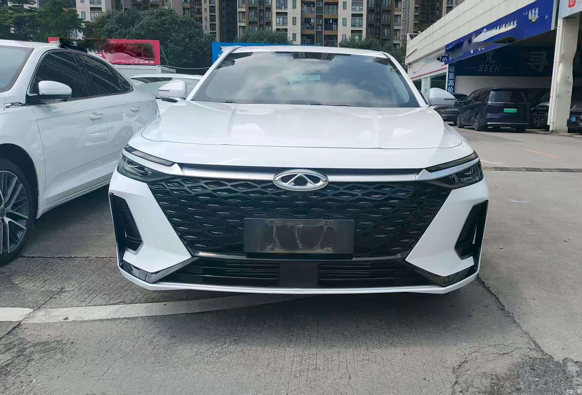 Chery Arrizo 8, 2022 2