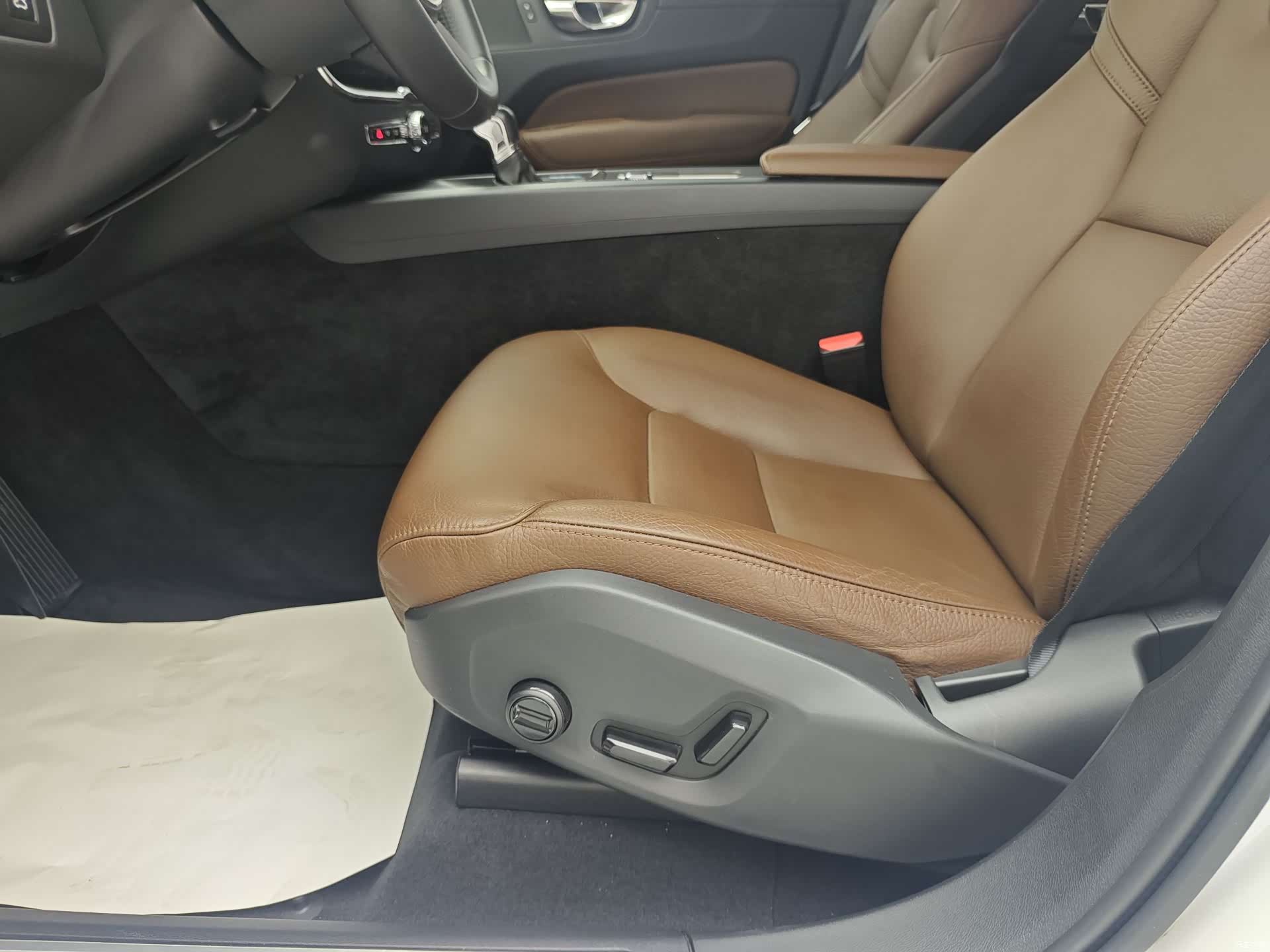 Volvo XC60, 2018 14