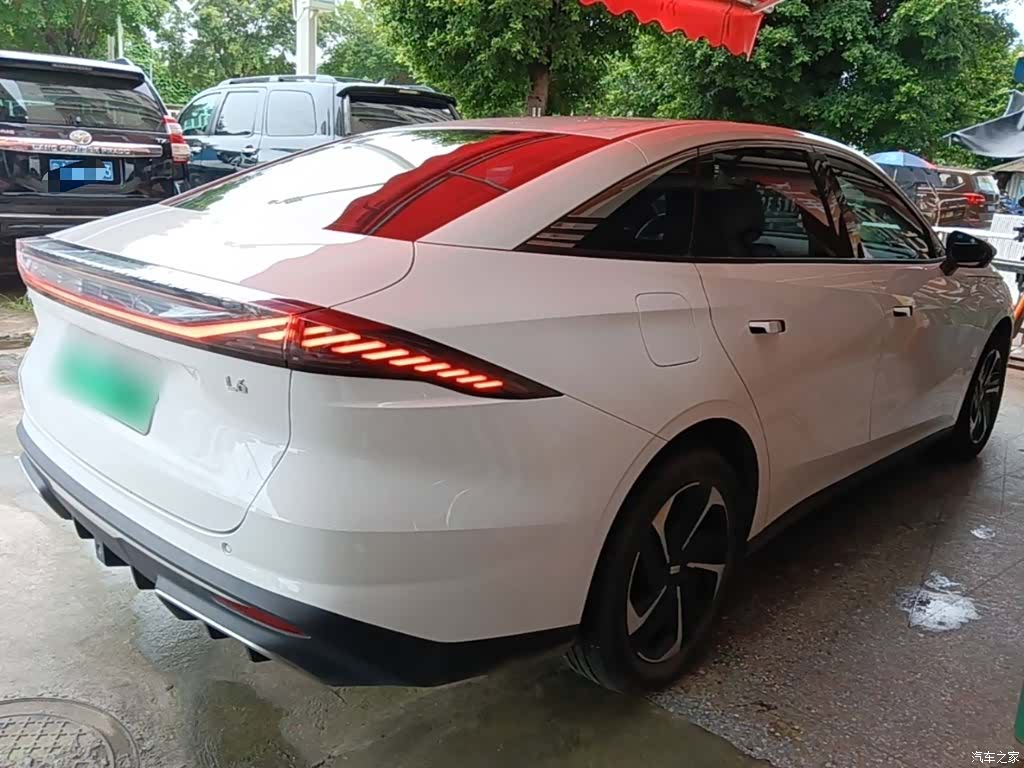 Geely Galaxy L6, 2024 7