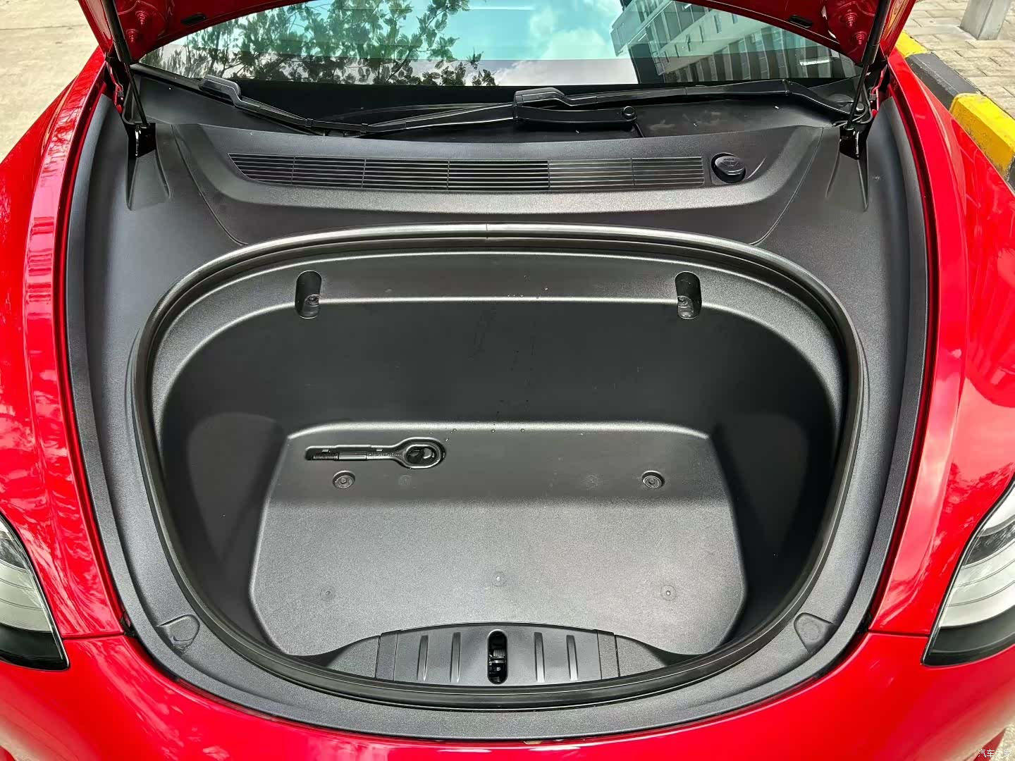 Tesla Model 3, 2020 7