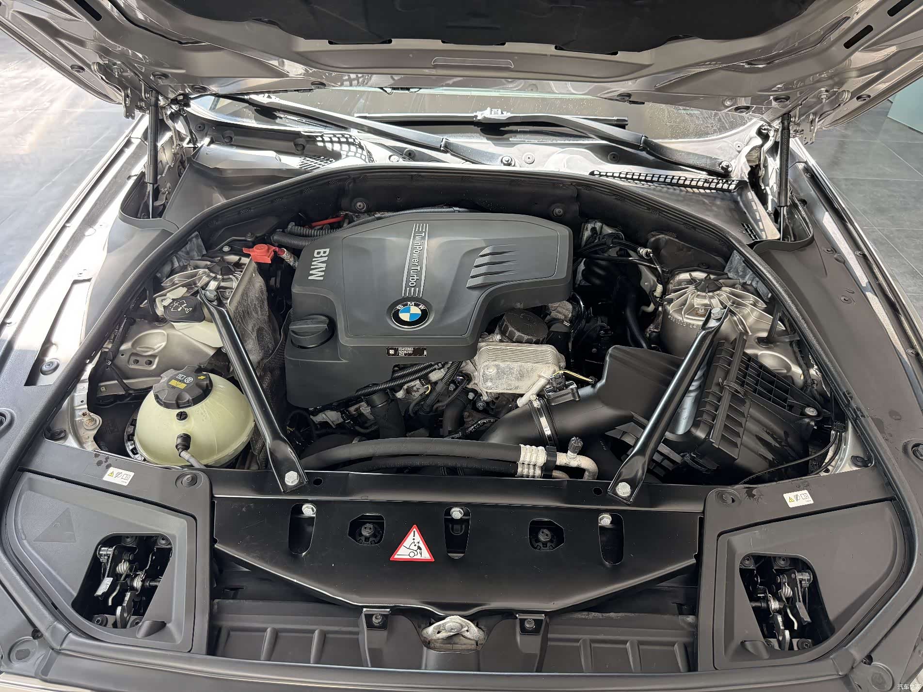 BMW 5 Series, 2016 20