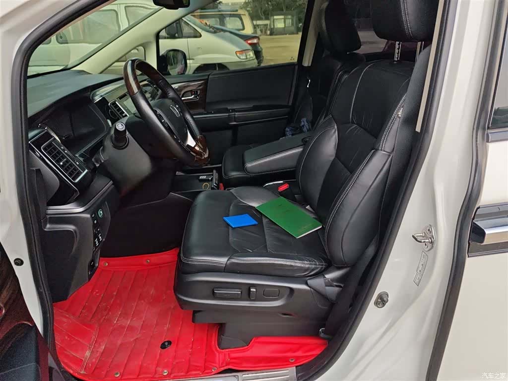 Honda Elysion, 2017 8