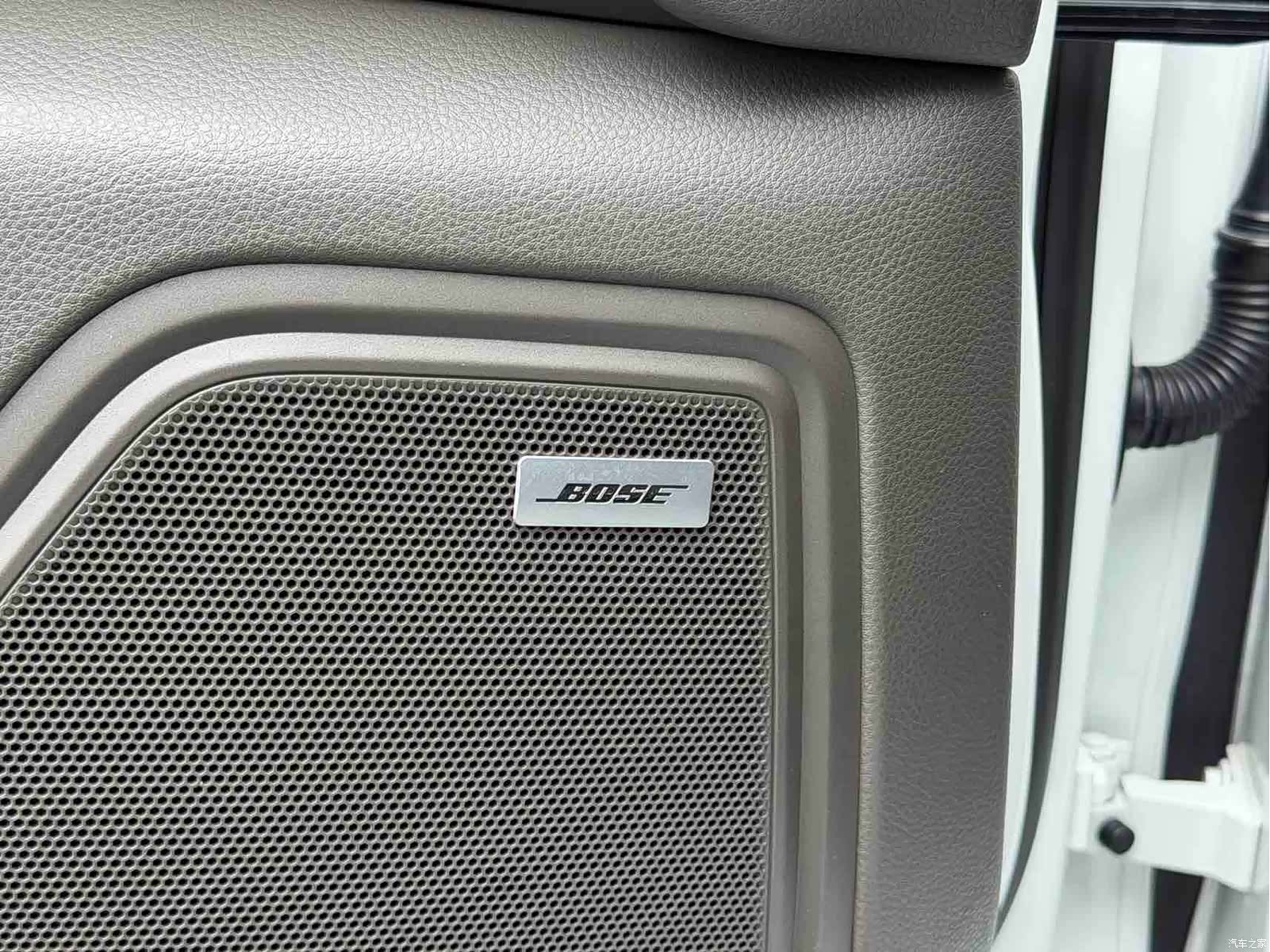 Porsche Macan, 2022 12